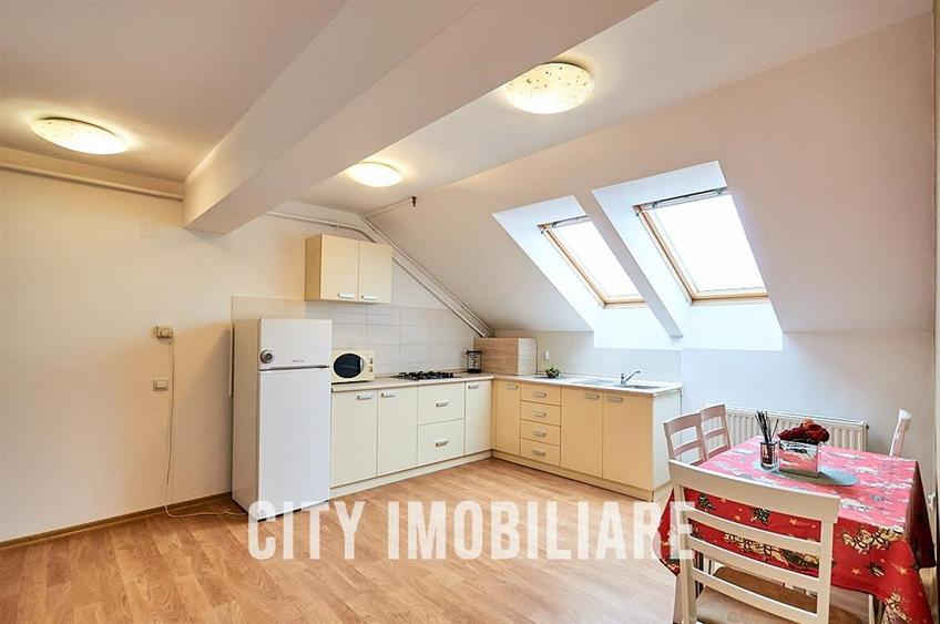 Apartament cu 2 camere decomandat, mobilat în Bună Ziua