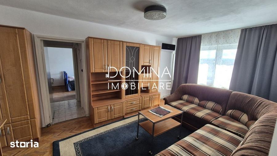 Apartament cu 3 camere semidecomandat, mobilat în Central