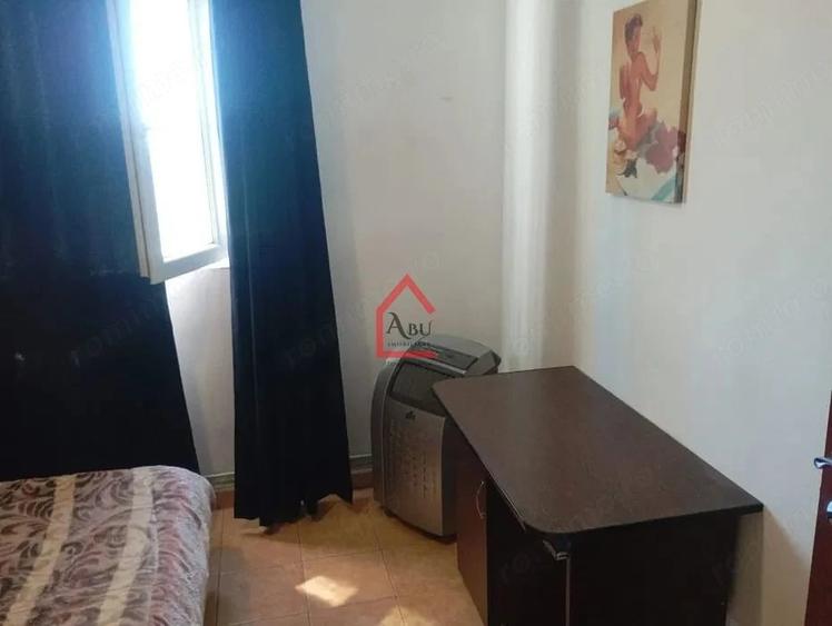 Apartament cu 2 camere decomandat în Filiași