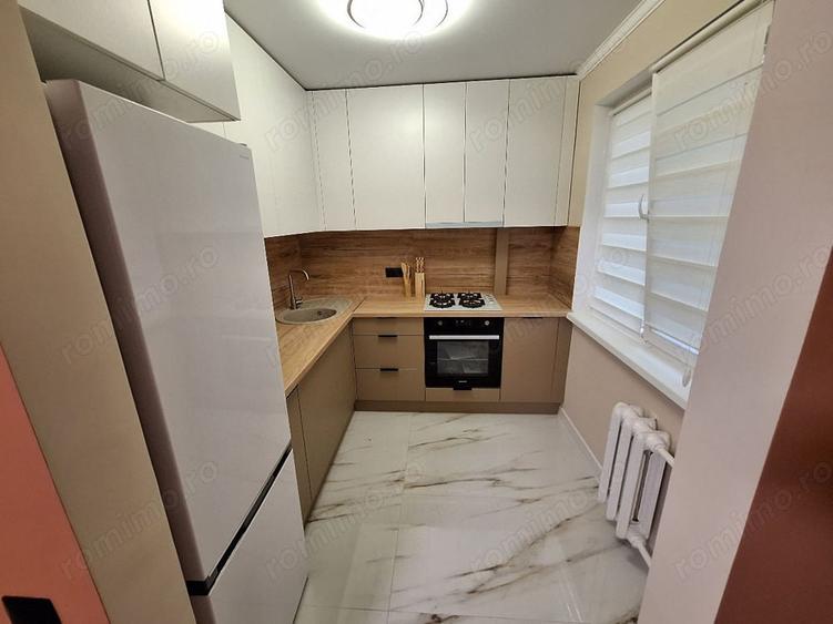 Apartament cu 3 camere în Gheorghe Lazăr