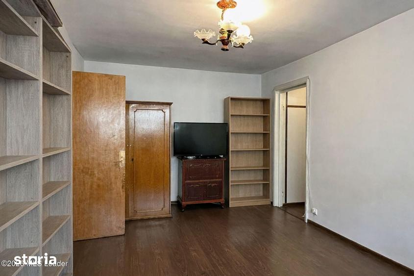Apartament cu 3 camere în Vitan