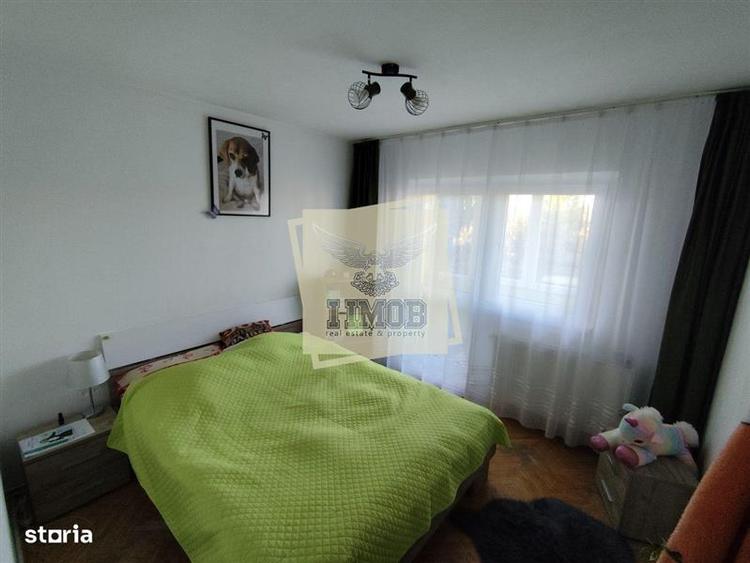Apartament cu 3 camere decomandat, mobilat în Calea Poplăcii