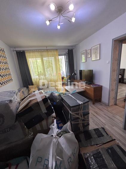 Apartament cu 2 camere semidecomandat, mobilat în Crângași
