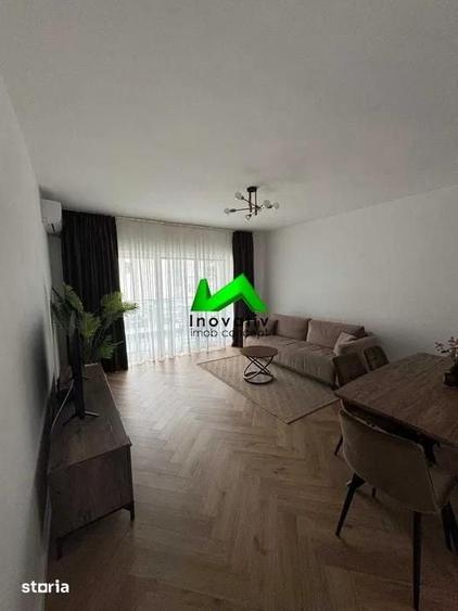 Apartament cu 2 camere semidecomandat în Cristian