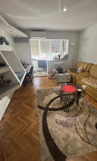 Apartament 2 Camere Decomandat Centrala Proprie Zona Complexul Studentesv - 4