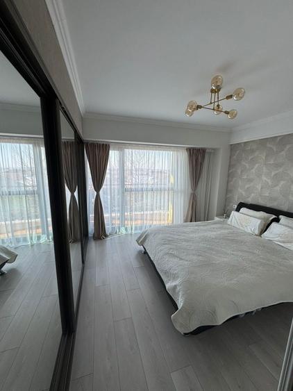 Apartament cu 4 camere decomandat în Barieră