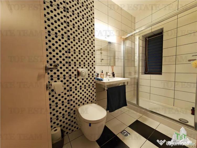 Casă cu 6 camere cu Teren 1000 Mp în Corbeanca