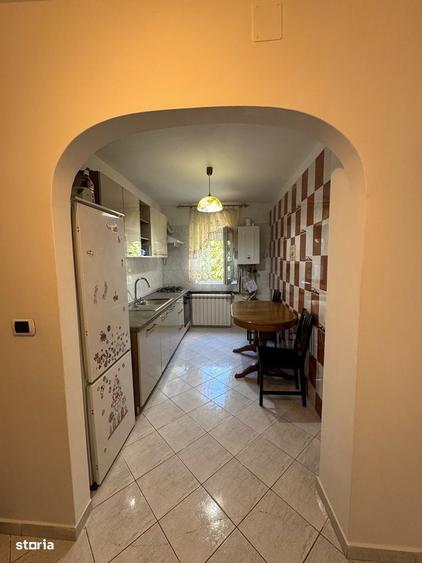 De inchiriat apartament 3 camere decomandat,zona Piata Mare 270/luna - 1