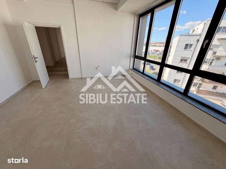Spațiu comercial, de 205 mp, în Central