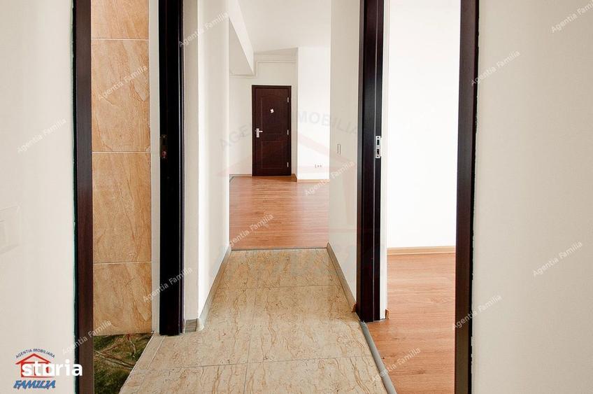 Apartament cu 2 camere decomandat în Micro 40