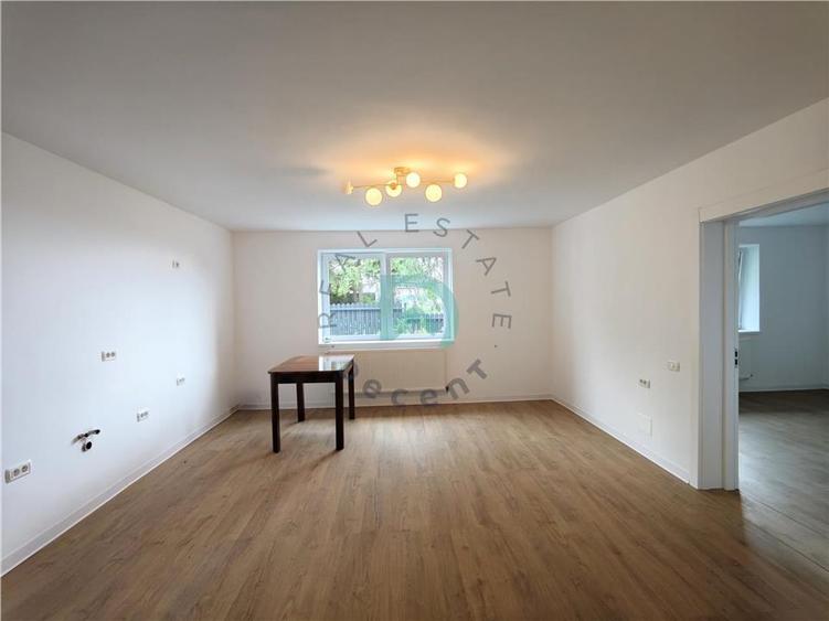 Apartament cu 2 camere nedecomandat în Centrul Istoric