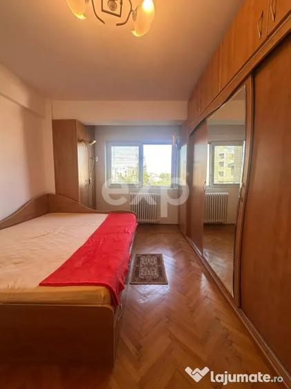 Apartament cu 3 camere semidecomandat în Kogălniceanu