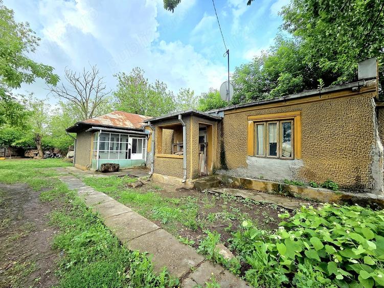 Casă cu Teren 585 Mp în Tudor Vladimirescu