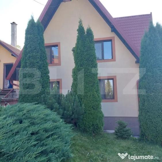 Casă cu 3 camere cu Teren 476 Mp în Central