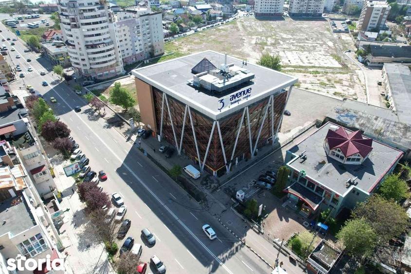 Spațiu comercial, de 83.2 mp, în Central