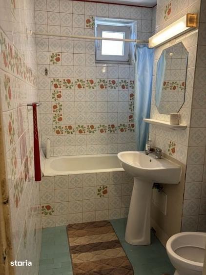 Apartament cu 3 camere decomandat în Berceni
