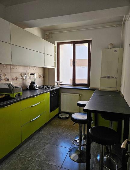 Apartament cu 2 camere decomandat în Lujerului