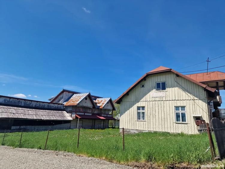 Casă cu 6 camere în Dorna Candrenilor