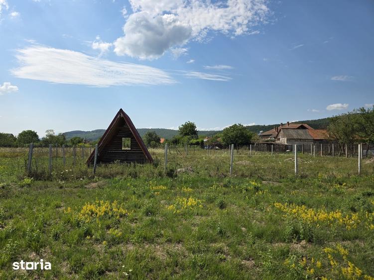Teren de 510 mp, în Șoimuș