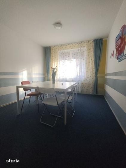 Apartament cu 4 camere în Tei