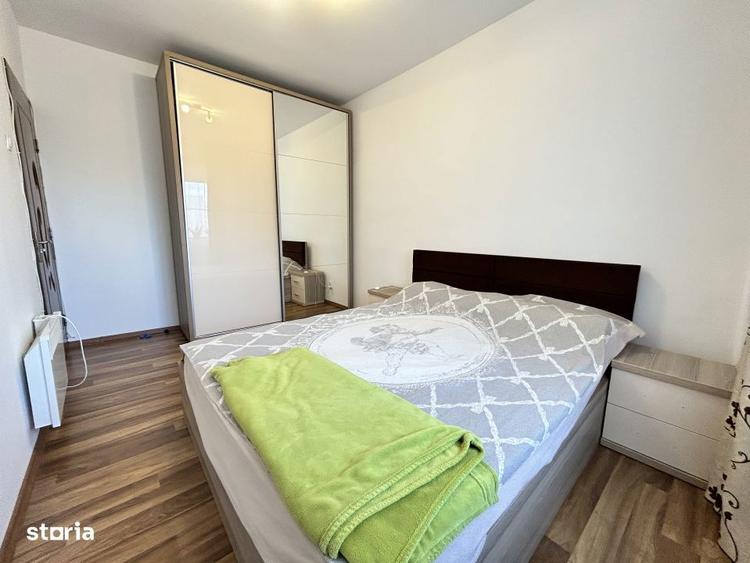 Apartament cu 3 camere decomandat, mobilat în Titan