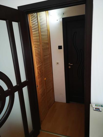 Apartament cu 2 camere semidecomandat în Brazda lui Novac