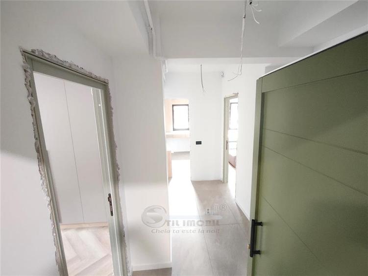 Apartament cu 3 camere decomandat în Galata