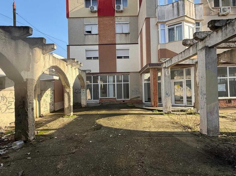 Spațiu comercial, de 158 mp, în Nord