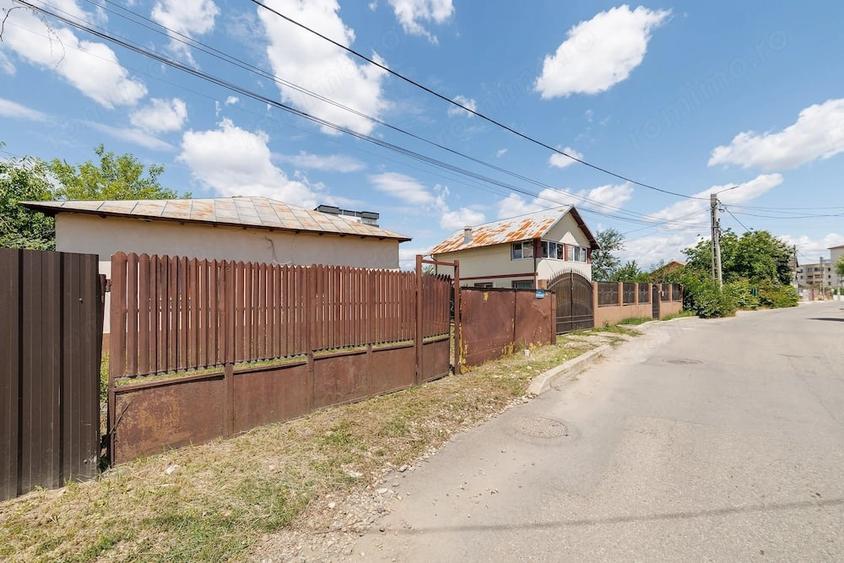 Casă cu Teren 889 Mp în Prundu