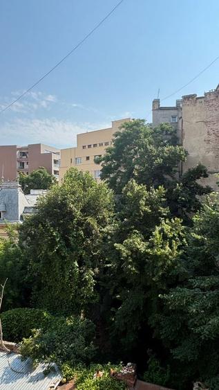 Apartament cu 2 camere în P-ța Unirii