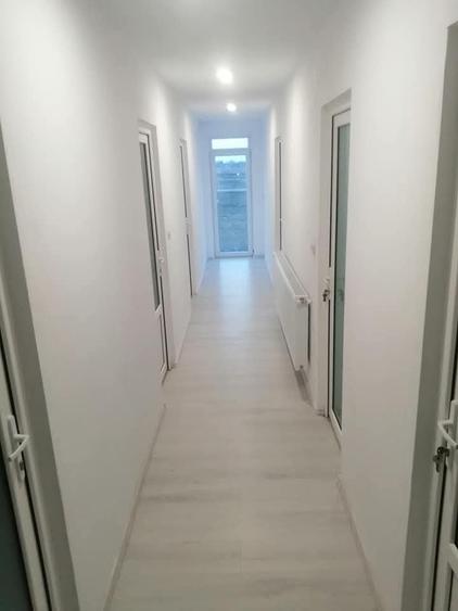Casă cu 4 camere în Vladimirescu