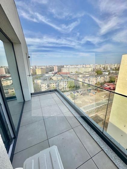 Apartament cu 3 camere semidecomandat, mobilat în Gorjului