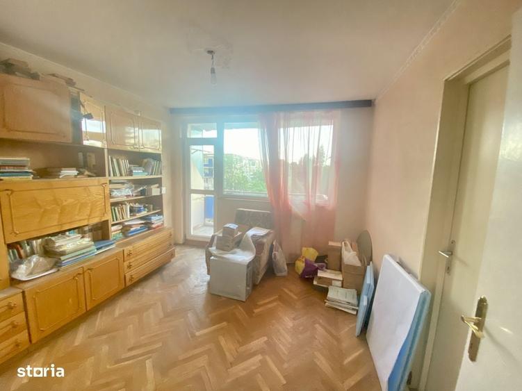 Apartament cu 3 camere decomandat în Țiglina 2
