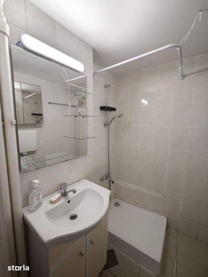 Apartament cu 3 camere decomandat în Cișmigiu