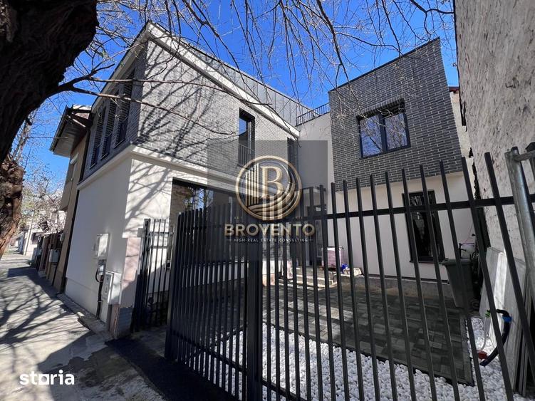 Casă cu 4 camere cu Teren 100 Mp în Grivița