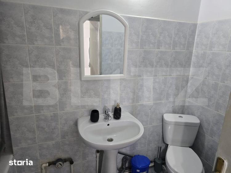 Apartament cu 2 camere decomandat, mobilat în Central