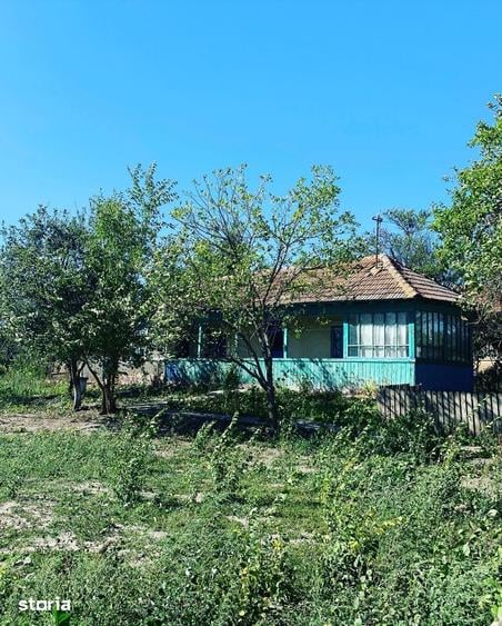 Teren de 1132 mp, în Comana