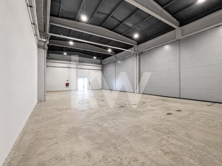 Spațiu industrial, de 300 mp, în Bartolomeu