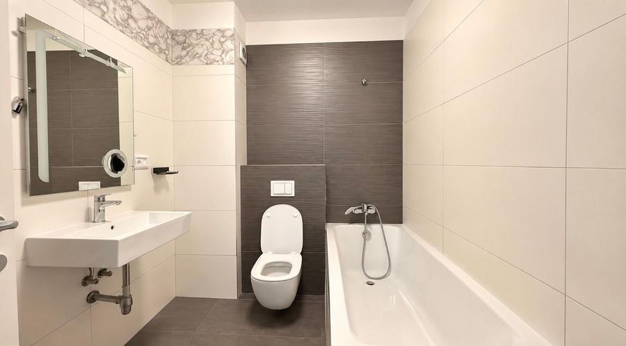 Apartament cu 2 camere semidecomandat în Torontalului
