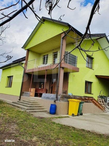 Casă cu 4 camere în Săsarm