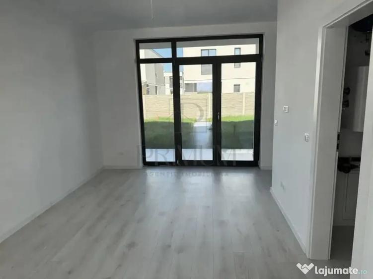 Casă cu 5 camere cu Teren 220 Mp în Mehala
