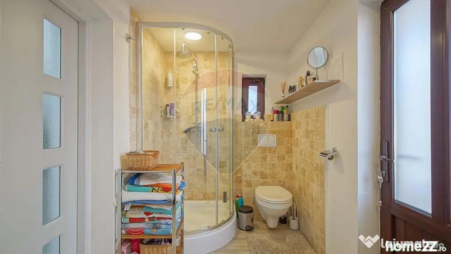 Casă cu 3 camere cu Teren 583 Mp în Colonia Bod