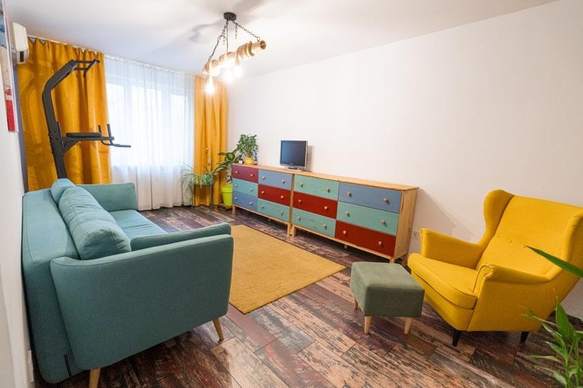 Apartament cu 3 camere decomandat în Drumul Taberei — fotografia 1