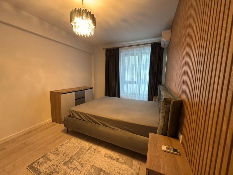 Apartament cu 3 camere decomandat, mobilat în Sisești