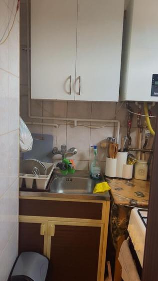 Garsonieră decomandată în Central