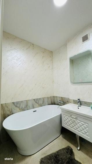 Apartament cu 3 camere în Băneasa