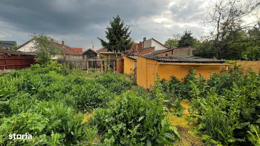 Casă cu 2 camere în Central
