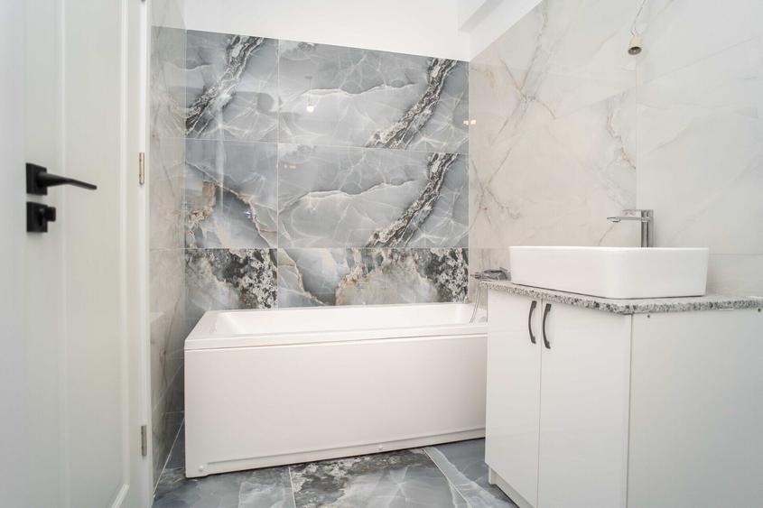 Apartament cu 2 camere decomandat în Nicolina