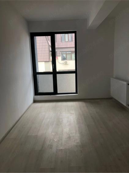 Apartament cu 2 camere semidecomandat în Sălaj