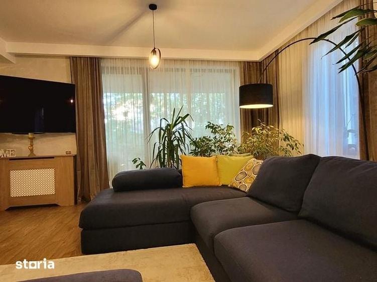 Casă cu 5 camere cu Teren 500 Mp în Corbeanca